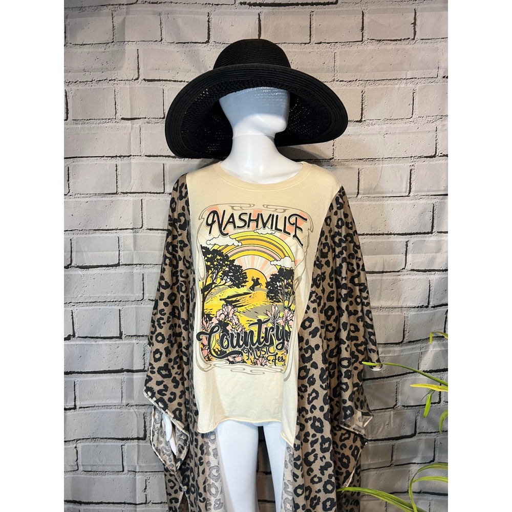Awake Nashville Country Music Fest Graphic Top Leopard Print Kimono Sleeve L